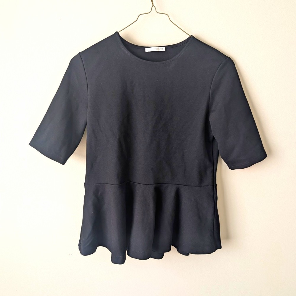 Zara Top Women's L Black Peplum Short Sleeve Round Neck Knit Pullover